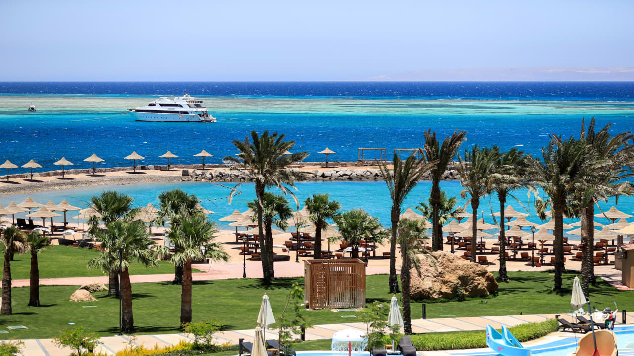 مصر تحقق أعلى إيرادات سياحية خلال النصف الأول من 2024 رغم التوترات في المنطقة