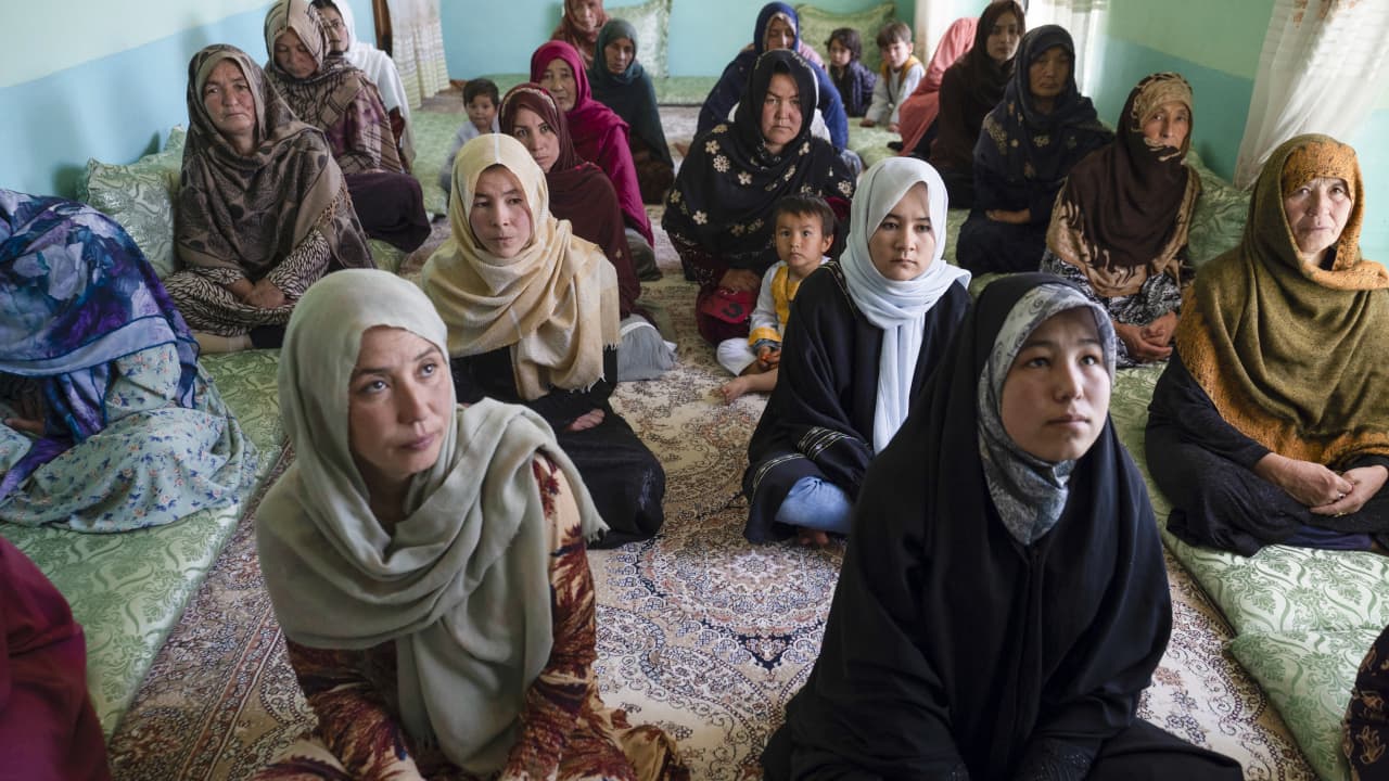 انطلاق ثاني أيام مؤتمر الأمم المتحدة مع طالبان بالدوحة.. وغضب من عدم إشراء نساء أفغانستان 